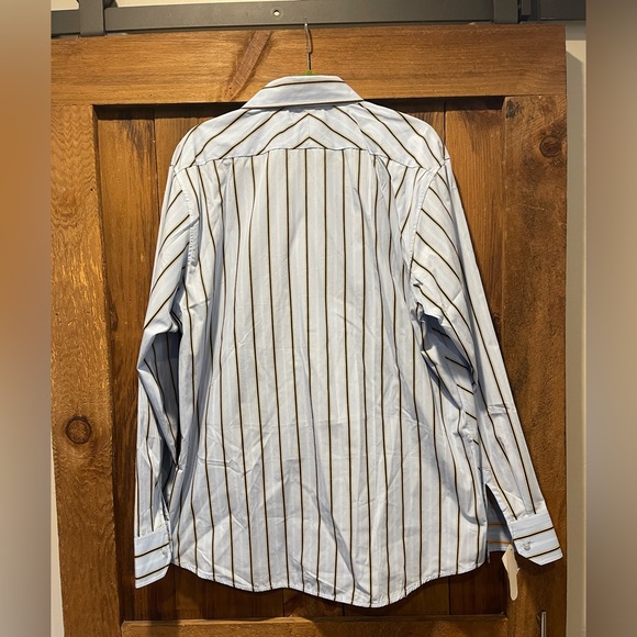 PRICE CUT ✂️ BRAND NEW • A(2)Z Men’s Button Down Reversible Dress Shirt - Picture 3 of 3